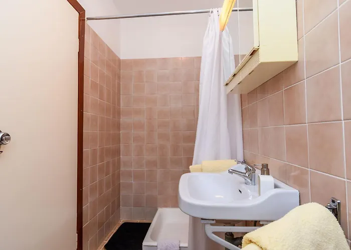 Ljubica Apartment *
