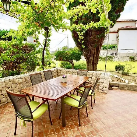 Apartment Ljubica *